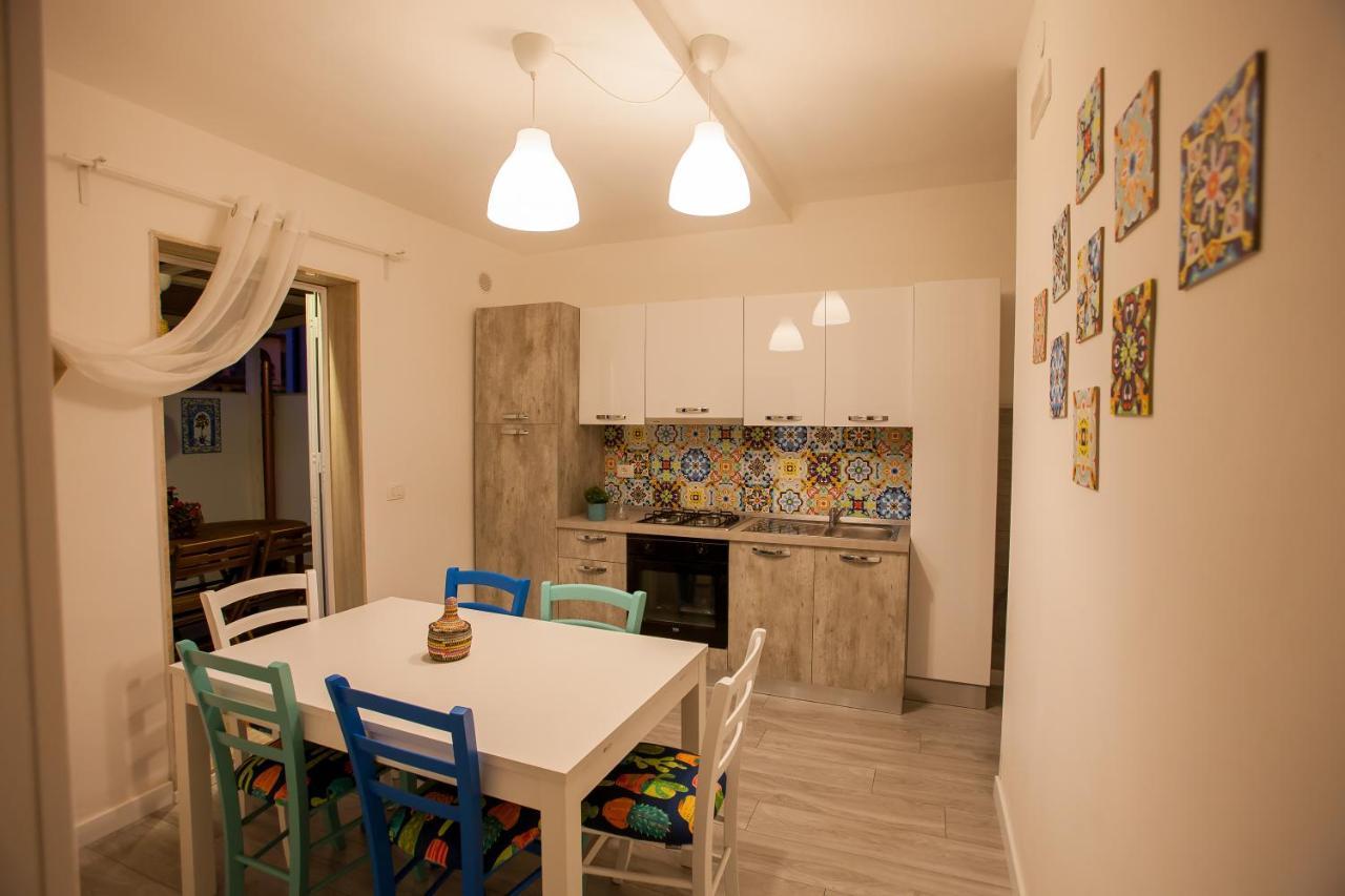 Case Degli Avi, Camere Nel Borgo Marinaro Pozzallo Exterior foto